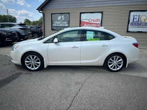 Used 2016 Buick Verano Leather w/ Experience Buick Package FWD image 8