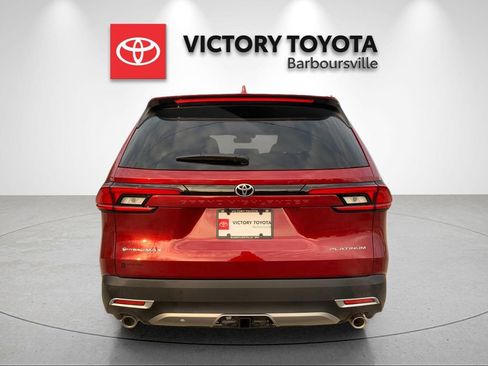 New 2026 Toyota Grand Highlander MAX Platinum image 4