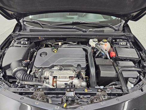 Used 2023 Chevrolet Malibu LT w/ LPO, Floor Liner Package FWD image 10