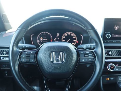 Used 2023 Honda Civic Sport image 19