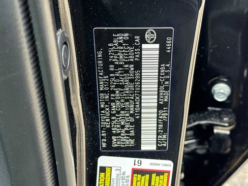 Used 2026 Toyota Camry LE w/ Convenience Package FWD image 27