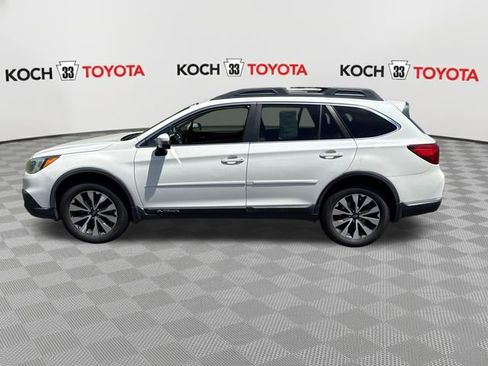 Used 2015 Subaru Outback 2.5i Limited AWD/4WD image 4