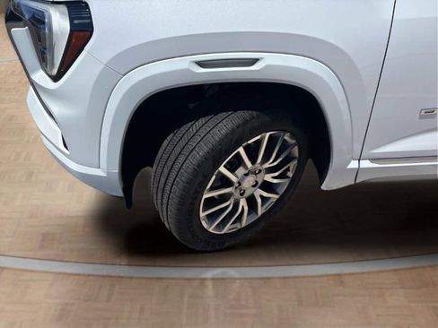 Used 2026 GMC Terrain Denali AWD/4WD image 32