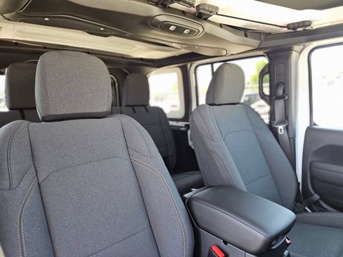 New 2026 Jeep Wrangler Unlimited Sport AWD/4WD image 28