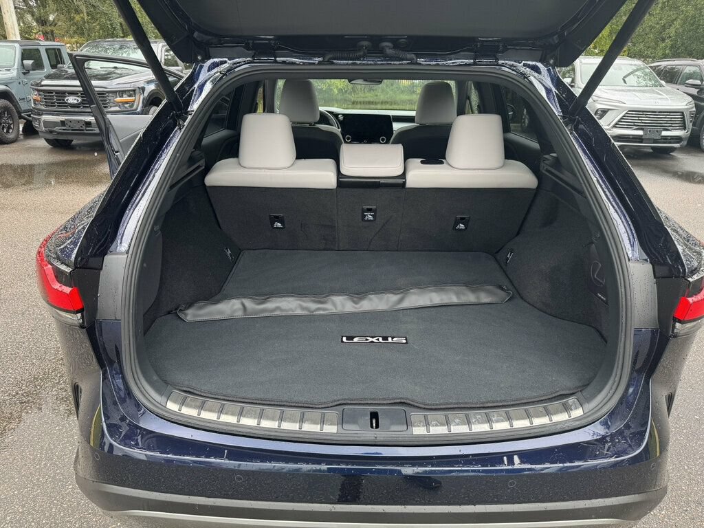 Used 2026 Lexus RX 350 Premium Plus w/ Accessory Package (Z1) FWD image 9
