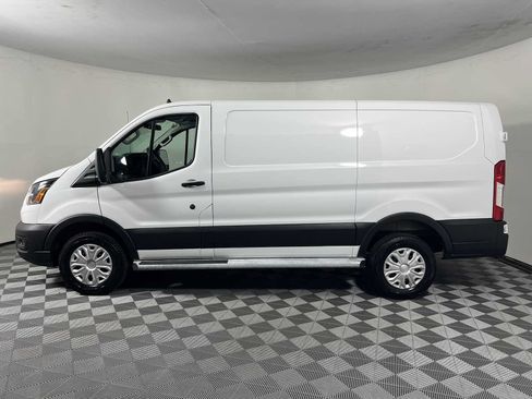 Used 2025 Ford Transit 250 Low Roof w/ Exterior Upgrade Package RWD image 4
