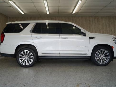 Used 2022 GMC Yukon Denali AWD/4WD image 6