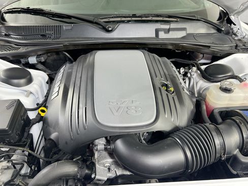 Used 2019 Dodge Challenger R/T w/ T/A Package image 31