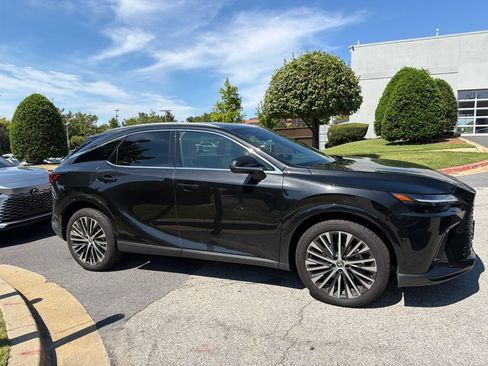 Used 2025 Lexus RX 350 w/ Convenience Package AWD/4WD image 4