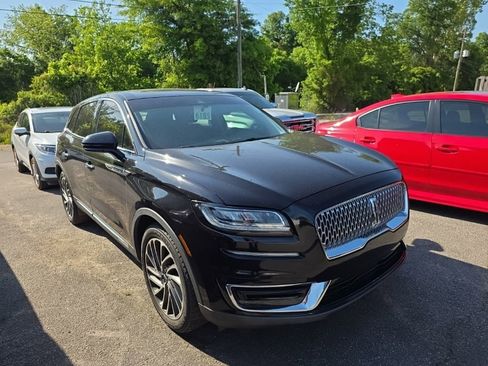 Used 2019 Lincoln Nautilus Reserve FWD image 2