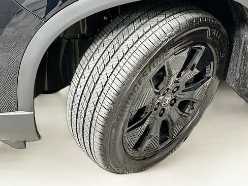 Used 2026 Honda Pilot Black Edition image 25