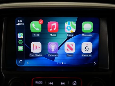 Used 2016 GMC Canyon SLT w/ Driver Alert Package image 23