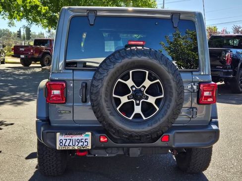 Used 2021 Jeep Wrangler Unlimited Rubicon AWD/4WD image 5