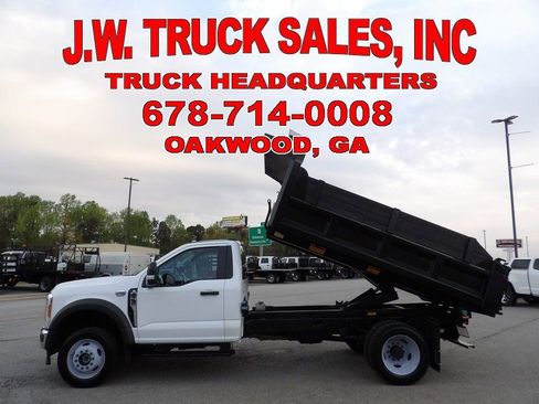 Used 2023 Ford F550 4x4 Regular Cab Super Duty image 2