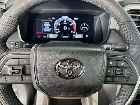 New 2026 Toyota Tundra Limited AWD/4WD image 14