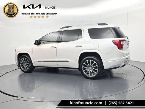 Used 2023 GMC Acadia Denali w/ Trailering Package AWD/4WD image 5