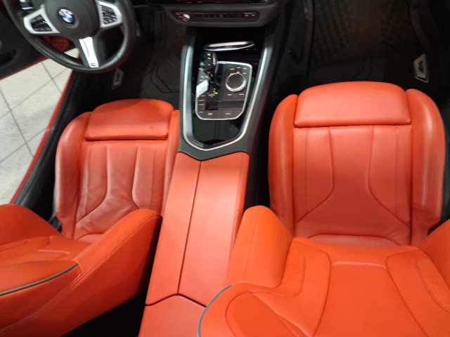 Used 2020 BMW Z4 sDrive30i w/ M Sport Package RWD image 25