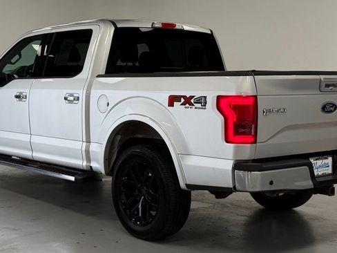 Used 2016 Ford F150 Lariat w/ Equipment Group 502A Luxury AWD/4WD image 4