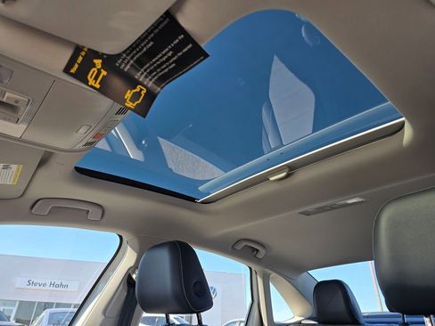 New 2026 Volkswagen Jetta SE image 24