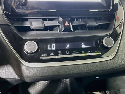 Used 2024 Toyota Corolla LE FWD image 14