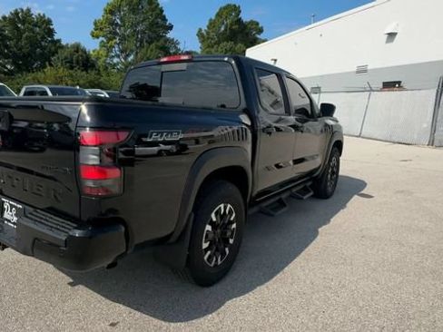 Used 2024 Nissan Frontier PRO-4X w/ Pro Convenience Package AWD/4WD image 8