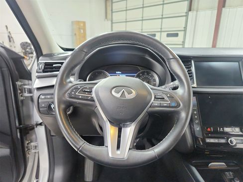 Used 2021 INFINITI QX50 Luxe image 23