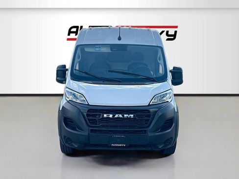 Used 2023 RAM ProMaster 3500 FWD image 2