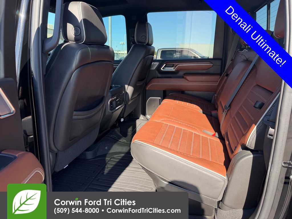 Used 2024 GMC Sierra 2500 Denali Ultimate AWD/4WD image 8
