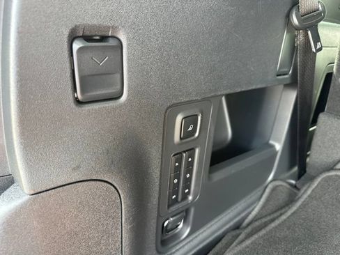 Used 2025 Ford Expedition Active AWD/4WD image 15