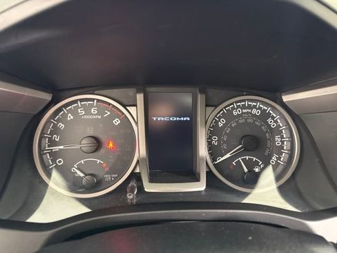 Used 2019 Toyota Tacoma SR5 image 27