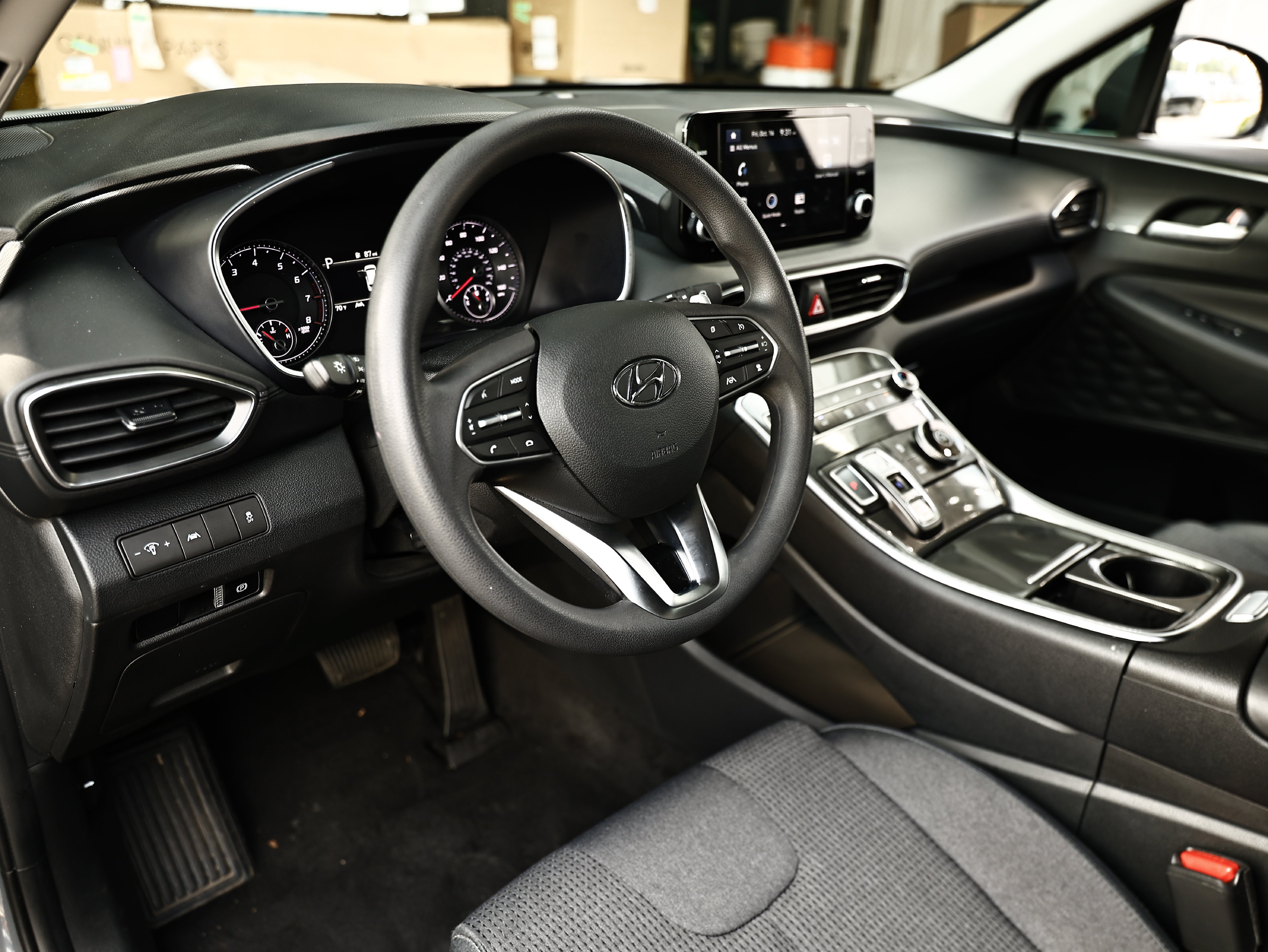 Used 2023 Hyundai Santa Fe SE FWD image 18