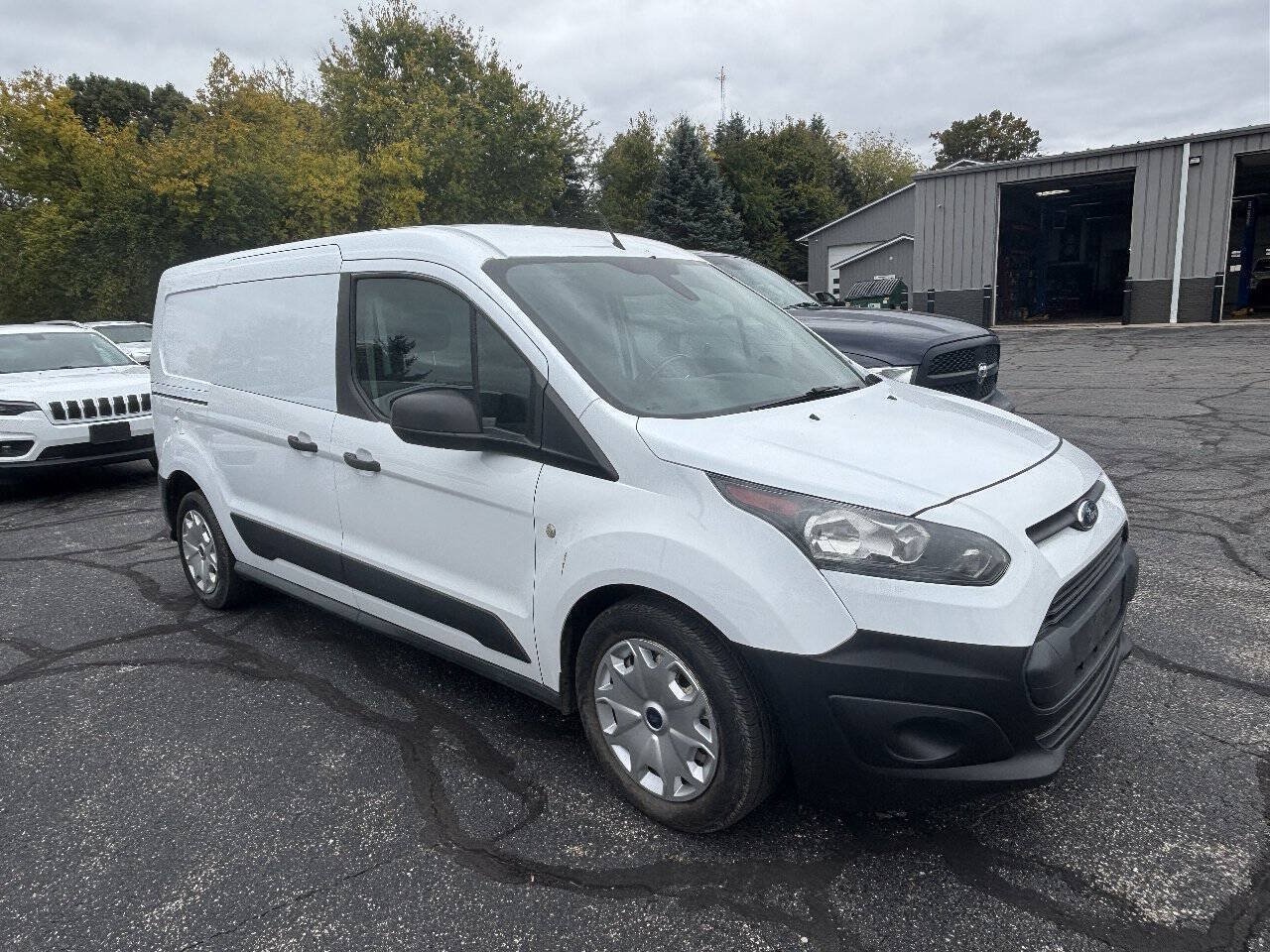 Used 2018 Ford Transit Connect XL FWD image 2