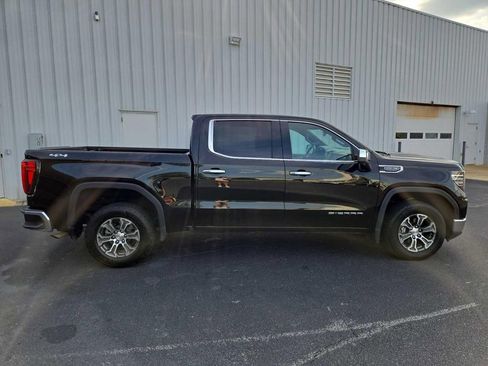 Used 2025 GMC Sierra 1500 SLT AWD/4WD image 5