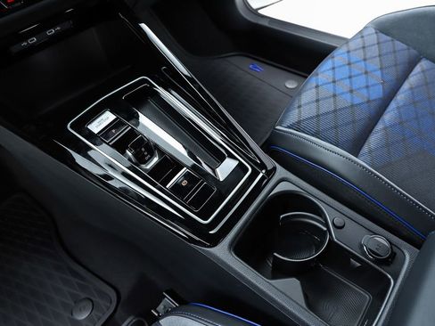 New 2026 Volkswagen Golf w/ Euro Style Package image 24