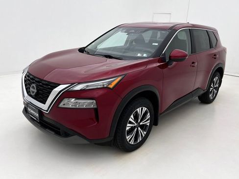 Used 2022 Nissan Rogue SV AWD/4WD image 4