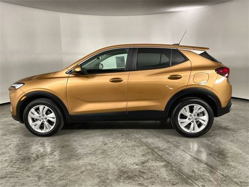 Certified 2024 Buick Encore GX Preferred w/ Comfort Package image 5