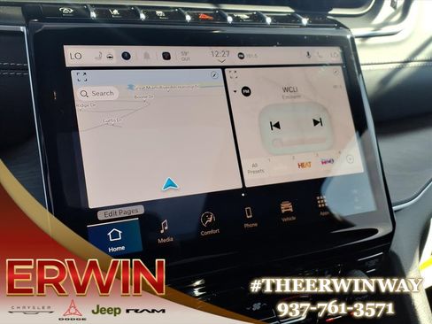 New 2025 Jeep Grand Cherokee Limited w/ Black Appearance Package image 13