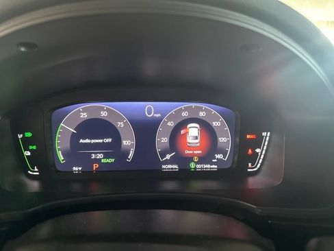 Certified 2026 Honda Civic Sport Touring image 9