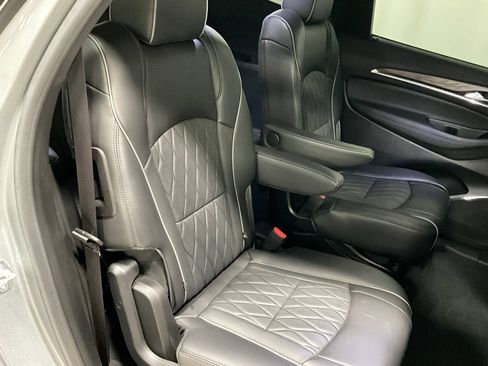 Used 2024 Buick Enclave Avenir w/ Avenir Technology Package AWD/4WD image 25