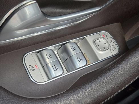 Used 2022 Mercedes-Benz GLE 350 image 29