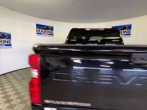 Used 2024 Chevrolet Silverado 2500 LT AWD/4WD image 9