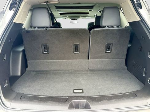 Used 2019 Buick Enclave Premium w/ Experience Buick Package image 28