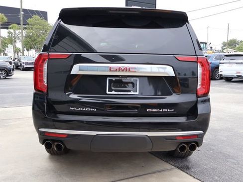 Used 2024 GMC Yukon Denali w/ Advanced Technology Package AWD/4WD image 7