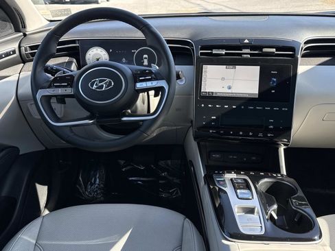 Certified 2023 Hyundai Tucson Limited image 2