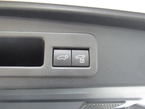 Used 2025 Toyota 4Runner TRD Off-Road Premium w/ Tow Technology Package AWD/4WD image 23