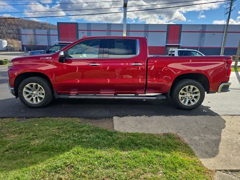 Used 2019 Chevrolet Silverado 1500 LTZ w/ LTZ Convenience Package image 7