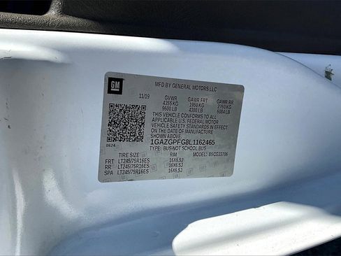 Used 2020 Chevrolet Express 3500 LT w/ LT Preferred Equipment Group image 32