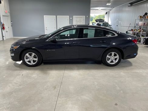 Used 2023 Chevrolet Malibu LT w/ Driver Confidence Package image 4