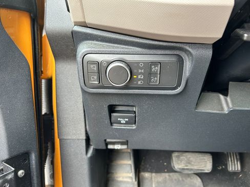 Used 2022 Ford Bronco Wildtrak AWD/4WD image 19