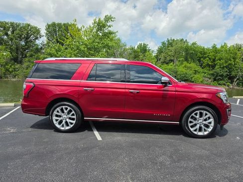 Used 2018 Ford Expedition Max Platinum AWD/4WD image 5
